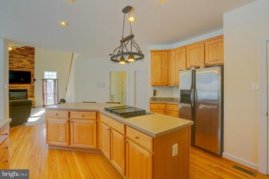 824 Queens Park Dr, Owings Mills, MD 21117 - photo 6