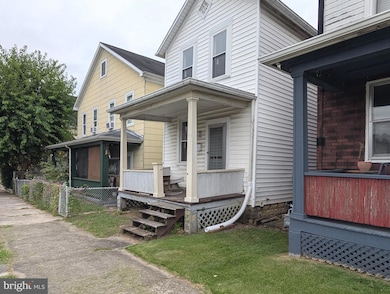 319 Race St, Cumberland, MD 21502 - photo 2