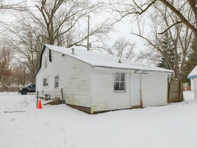 6151 Abbey-125