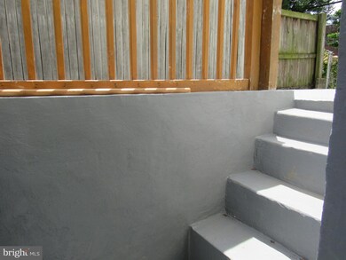 313 44th St NE, Washington, DC 20019 - photo 7