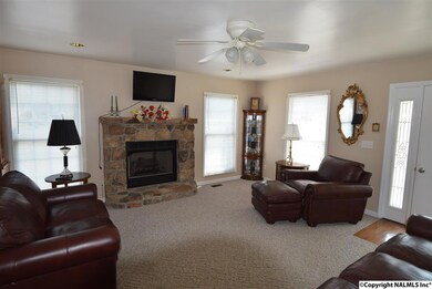 8141 Simpson Point Rd, Grant, AL 35747 - photo 7