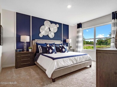 1 cali_master bed_oak leaf