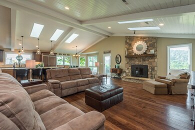 2201 Fallen Oaks Dr, Knoxville, TN 37932 - photo 6