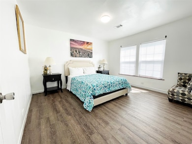 4524 Willowbrook Blvd, Houston, TX 77021 - photo 5