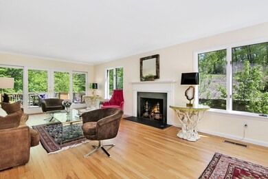 33 Ferncliff Rd, Cos Cob, CT 06807 - photo 4