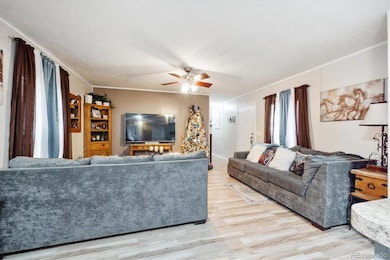 10201 Riverdale Rd unit 32, Thornton, CO 80229 - photo 5