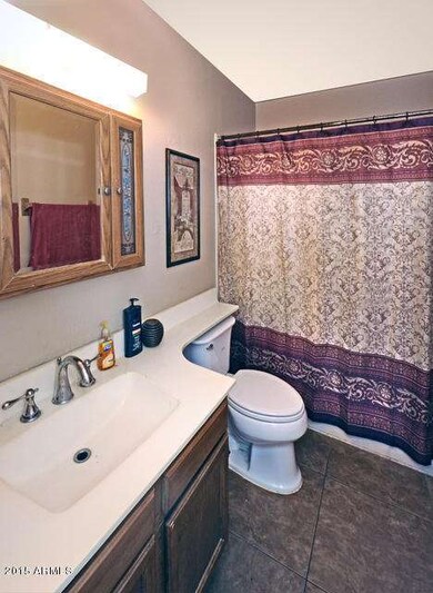R-1606 N Arrowhead Dr Chandler AZ 0058(S