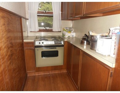 61 Hampden St, Indian Orchard, MA 01151 - photo 2