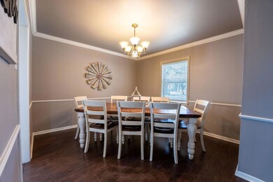 1704 Lexington Cir, Ennis, TX 75119 - photo 4