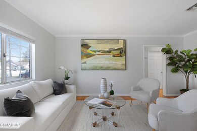 18020 Collins St, Encino, CA 91316 - photo 5