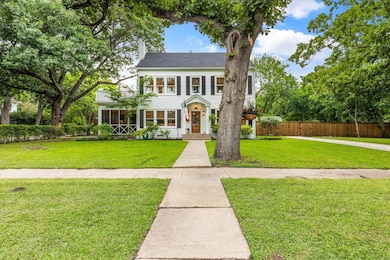 310 W Denton St, Ennis, TX 75119 - photo 5