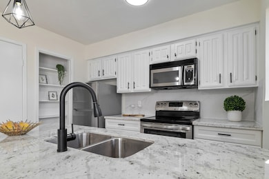 2120 Wilcrest Dr unit 116, Houston, TX 77042 - photo 6