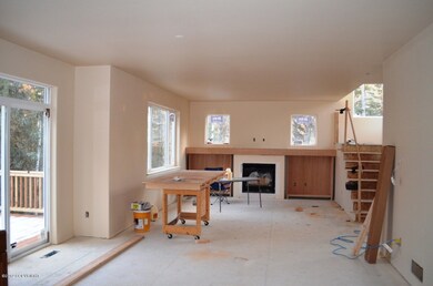 Living Rm 102912