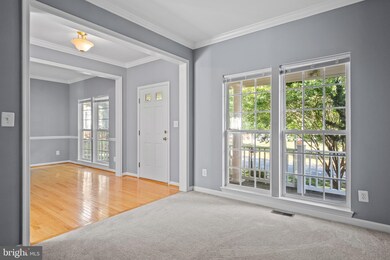 2432 Five Fathom Cir, Woodbridge, VA 22191 - photo 5