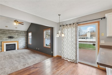 438 Song Bird St, Elyria, OH 44035 - photo 4