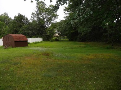 812 Whitney Dr, Schenectady, NY 12309 - photo 3