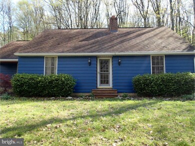 12 Edgewood Rd, Boyertown, PA 19512 - photo 2