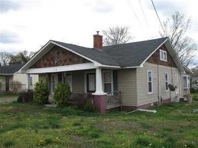 108 E Cedar St, Shelbyville, TN 37160 - photo 2