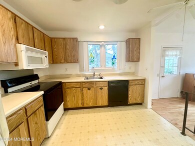 20 Augusta Rd unit 73, Whiting, NJ 08759 - photo 6
