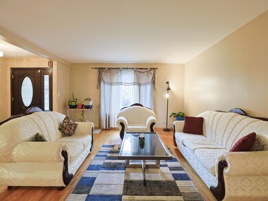 791 N Adele St, Elmhurst, IL 60126 - photo 3