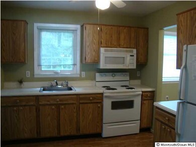 7 Attleboro Ln, Whiting, NJ 08759 - photo 4