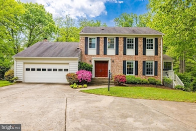 12037 Forbes Glen Dr, Herndon, VA 20170 - photo 2