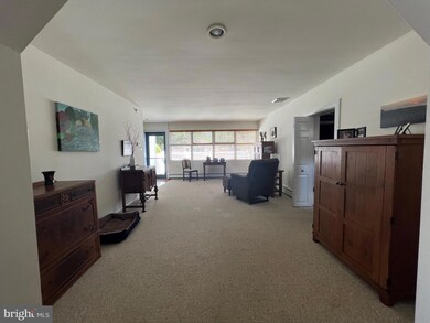 3152 Sycamore Ln, Norristown, PA 19401 - photo 4