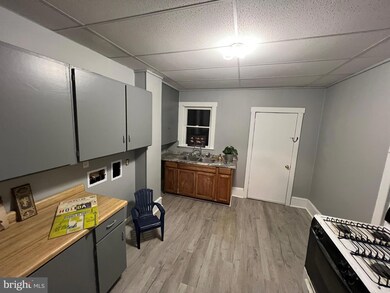 800-806 Harrison St, Pottsville, PA 17901 - photo 5