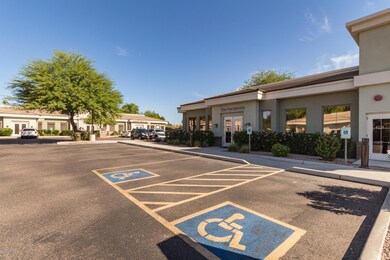 0005-Gilbert - Ste 123 - 2158 (5)
