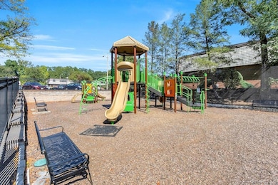 10 Heritage Dr unit A, New City, NY 10956 - photo 3