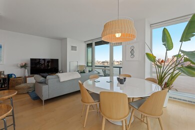 Crystal Point unit C1705, Jersey City, NJ 07302 - photo 3