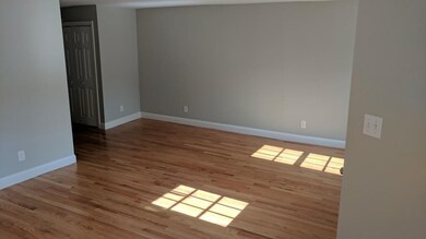 127 Water St, Newburyport, MA 01950 - photo 4