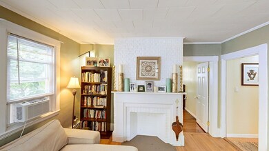 24-26R Sciarappa St unit 1, Cambridge, MA 02141 - photo 2