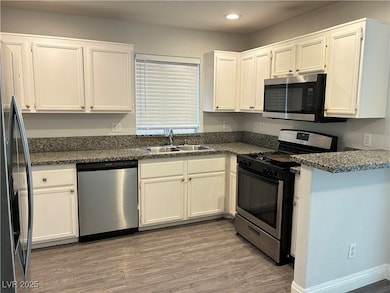 5723 Ritter Ln, Las Vegas, NV 89118 - photo 5