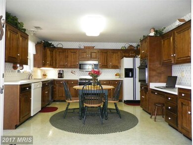 40190 Mary Dr, Mechanicsville, MD 20659 - photo 7