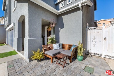 12248 Willowbend Ln, Sylmar, CA 91342 - photo 3