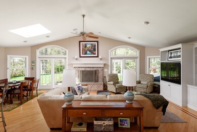 11 Plymouth River Rd, Hingham, MA 02043 - photo 4