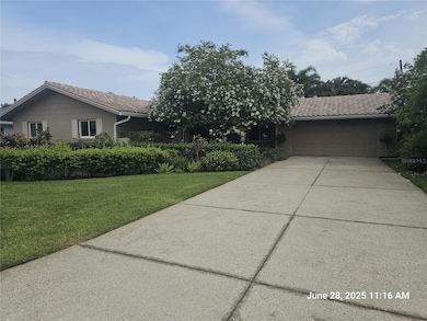 unlisted-address, Saint Petersburg, FL 33702 - photo 2