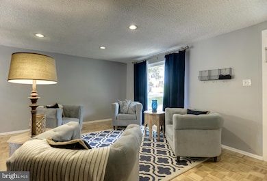 6111 Windward Dr, Burke, VA 22015 - photo 4