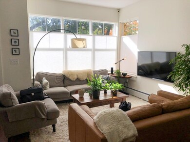 11 Academy St, Auburn, ME 04210 - photo 2