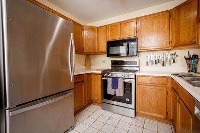 2227 Teton Pkwy, Algonquin, IL 60102 - photo 7