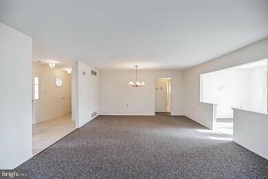 24 Lakebridge Dr, Woodbury, NJ 08096 - photo 6