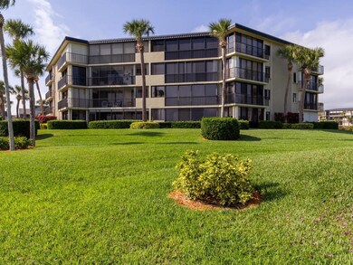 1850 Bay Rd unit 2E, Vero Beach, FL 32963 - photo 2