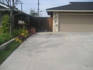 Large Driveway for Additional Parking