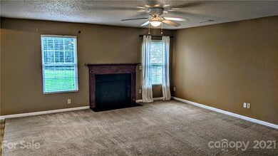 500 Danfield Dr, Clover, SC 29710 - photo 7