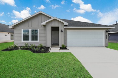 1010 Great Barracuda Ln, Alvin, TX 77511 - photo 2