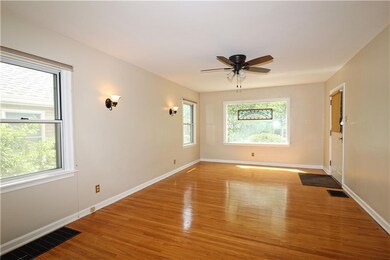 115 S 11th Ave, Beech Grove, IN 46107 - photo 7