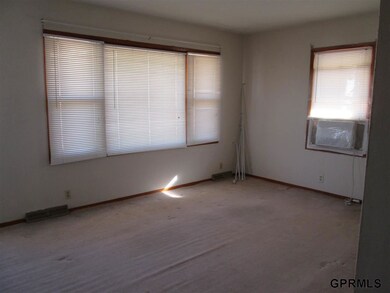 265 Locust St, Springfield, NE 68059 - photo 7