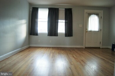 1080 Elm Rd, Halethorpe, MD 21227 - photo 4