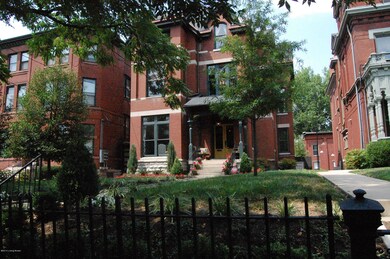 ORMSBY AVE 304